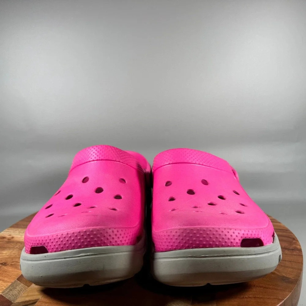 CROCS very good